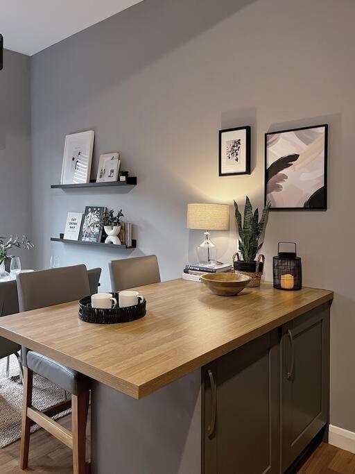 Modern Ground Floor Apartment Todmorden Buitenkant foto